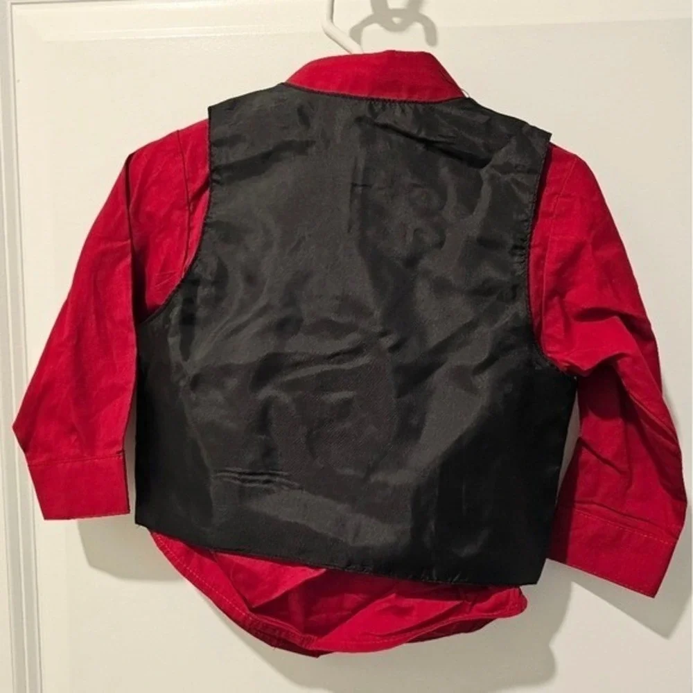 Boy's 24M Perry Ellis Portfolio‎ 4 Piece Red Shirt Black Vest Striped Tie Formal